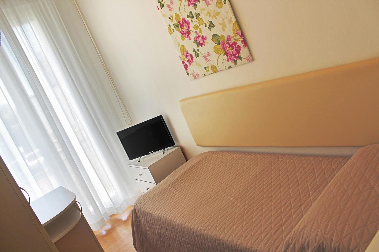 Lungomare Hotel Cattolica