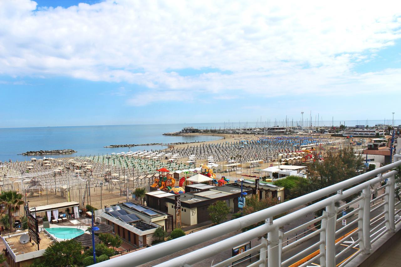 Lungomare 3*